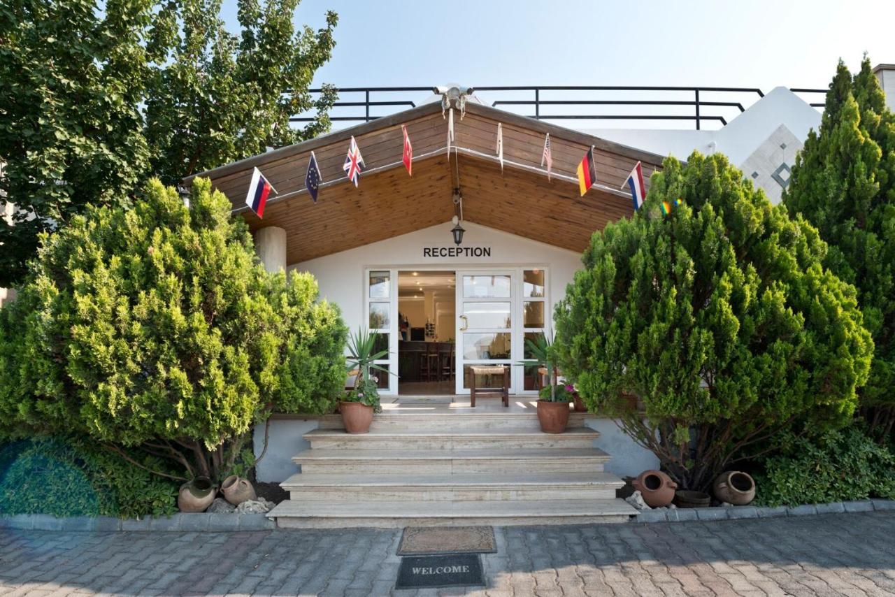 Bare Hill Holiday Apartments Krini Exterior foto