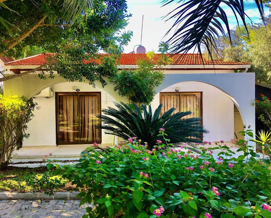 Bare Hill Holiday Apartments Krini Exterior foto